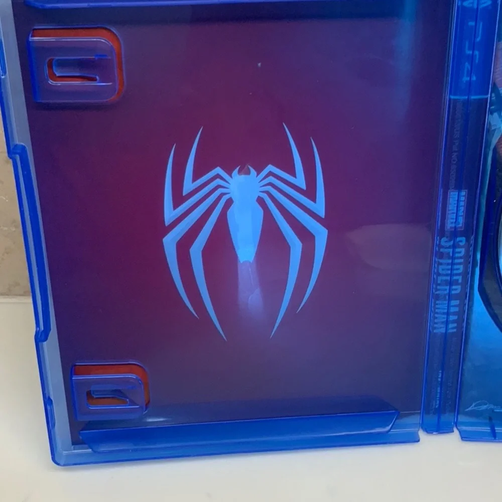 Marvel Spider-Man PS4 Game Sony PlayStation Like New